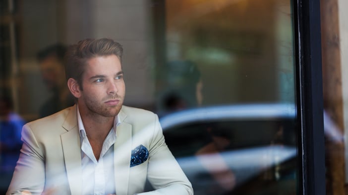 Hult MBA business student sitting in a cafe